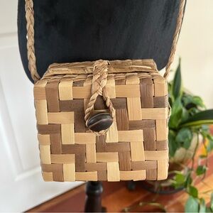 Purse hand made basketweave purse made in Mexico